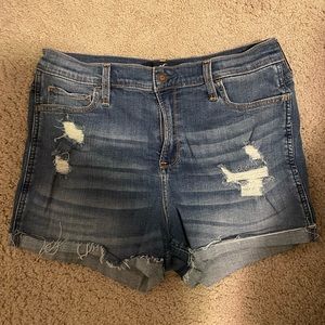 Hollister Ultra High Rise Jean Shorts